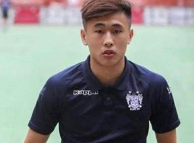 胸大边揉边从后面进去视频